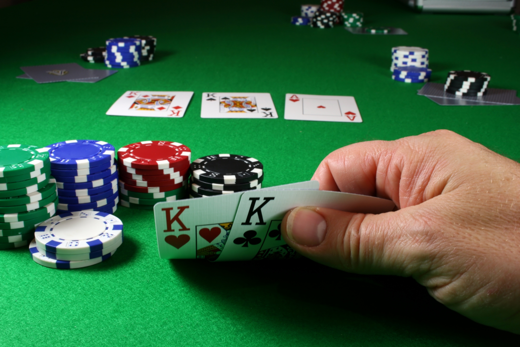 16862-the-game-pocket-kings-deep-dof